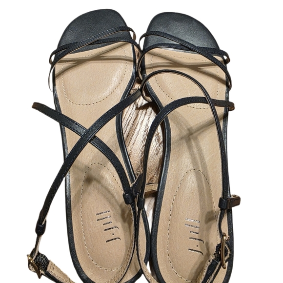 J. Jill Giselle Navy Blue Leather Strappy Flat Sandals - Size 9 - Picture 9 of 10